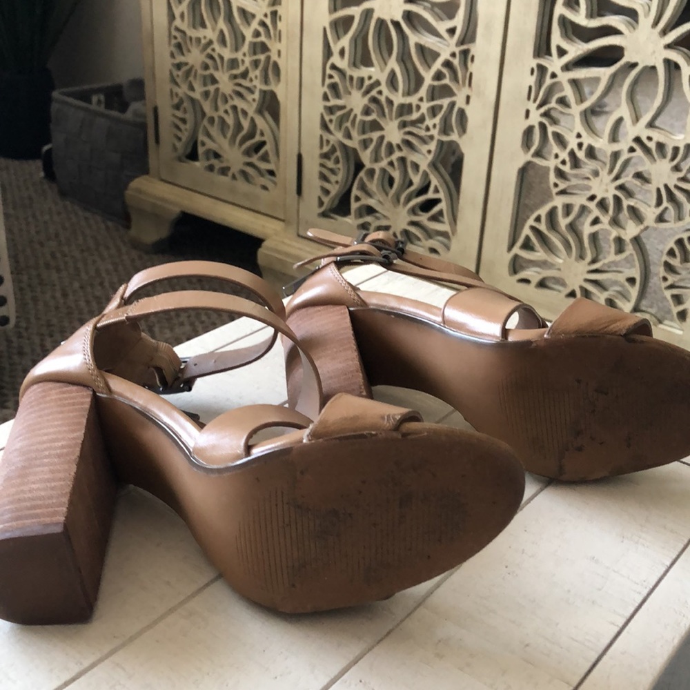 Steve Madden Tan Leather Sandals SZ 6 - Picture 9 of 13